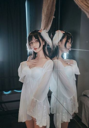 人妻熟女少妇中文字幕_1080P高清迅雷在线观看