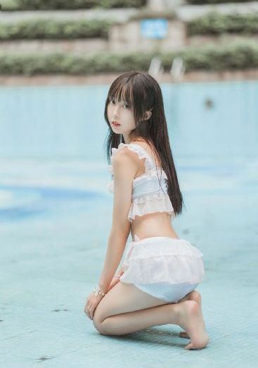 久久久久成人免费看a含羞草久色_DVD电影完整版