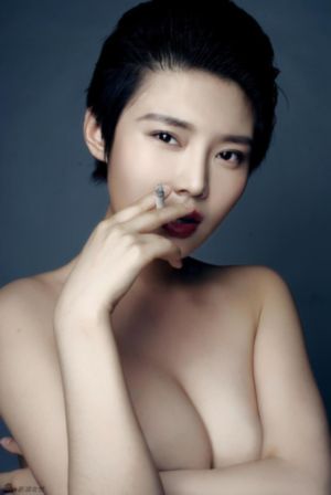 少妇被大狼拘躁A片免费_1080高清迅雷在线观看
