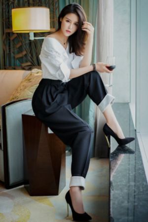 白丝护士被吹潮在线播放_1080P完整视频观看