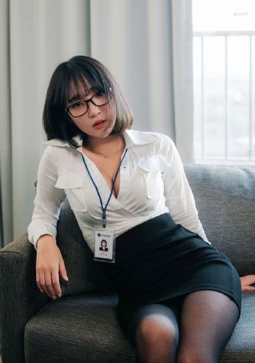 撩起老师旗袍狠狠挺进_HD超清免费观看
