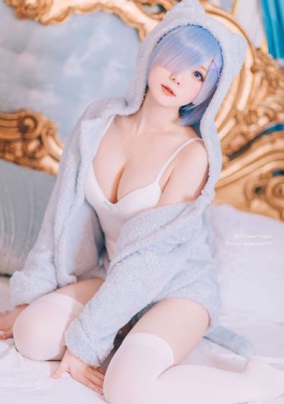 欧美一区二区三区喷汁美女_BD英语高清在线观看