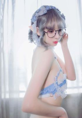 女同舌吻视频在线观看_免费国语